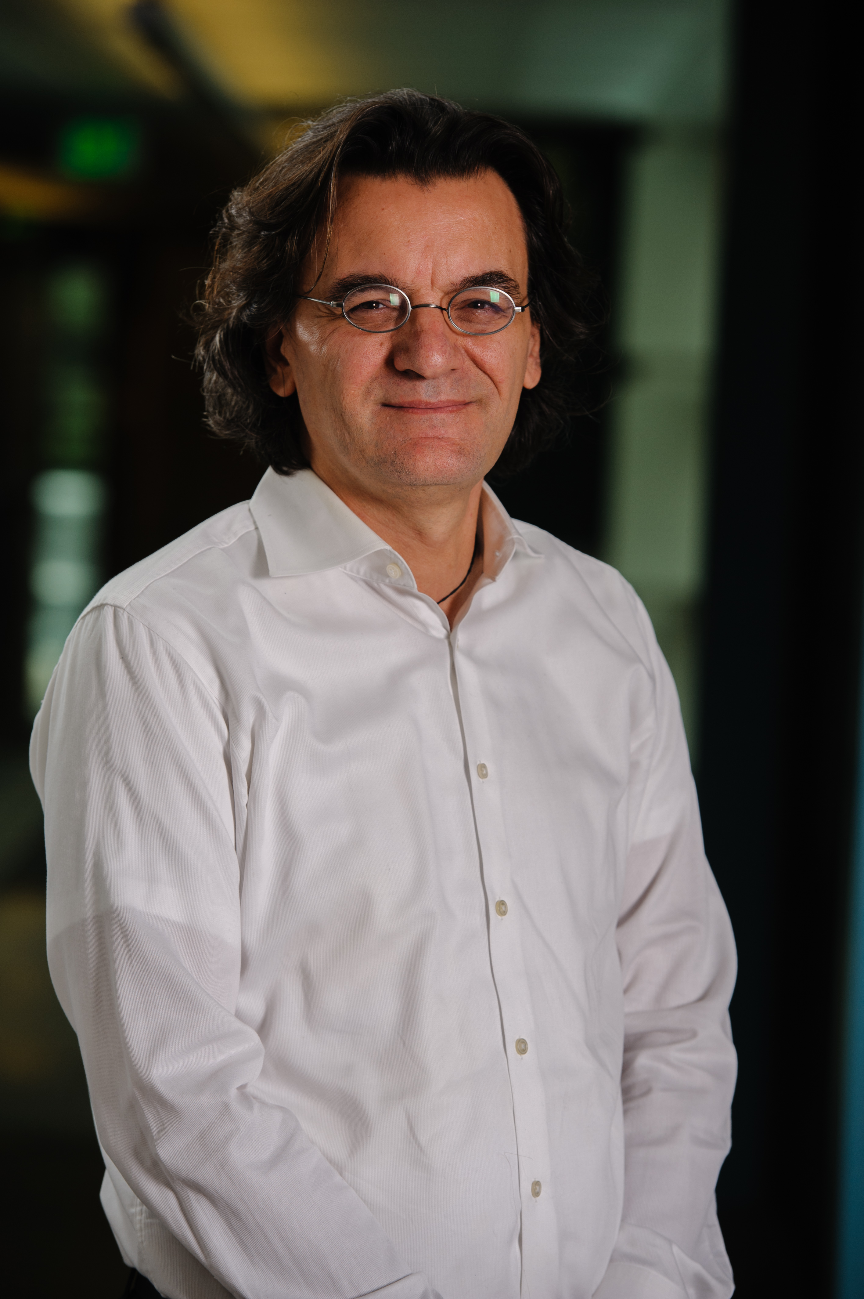 Headshot of Murat Ozturan